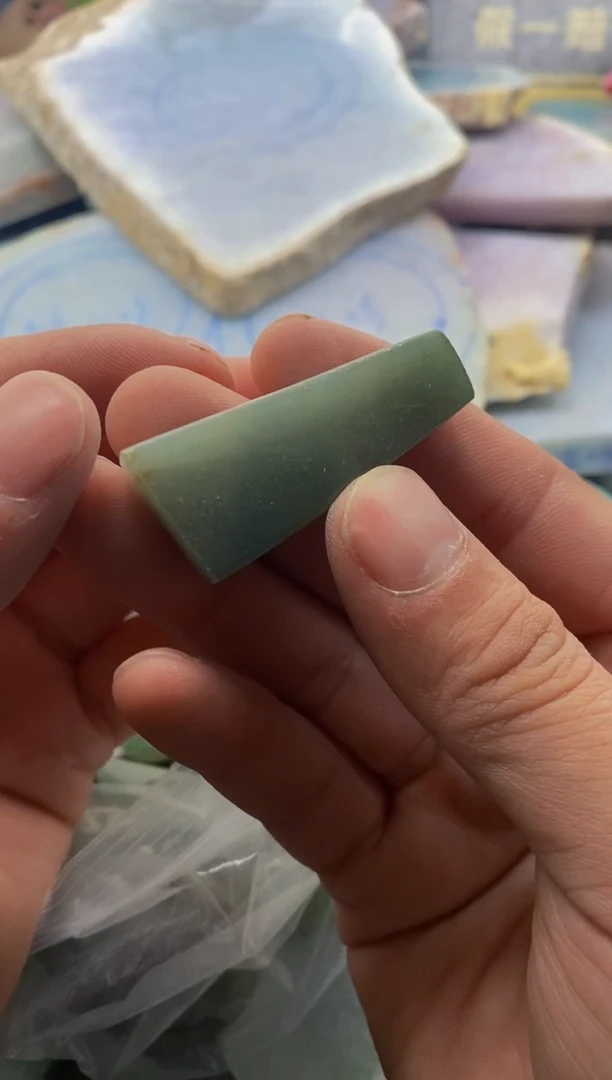 【闪购商品】翡翠颈饰未镶嵌翡翠564