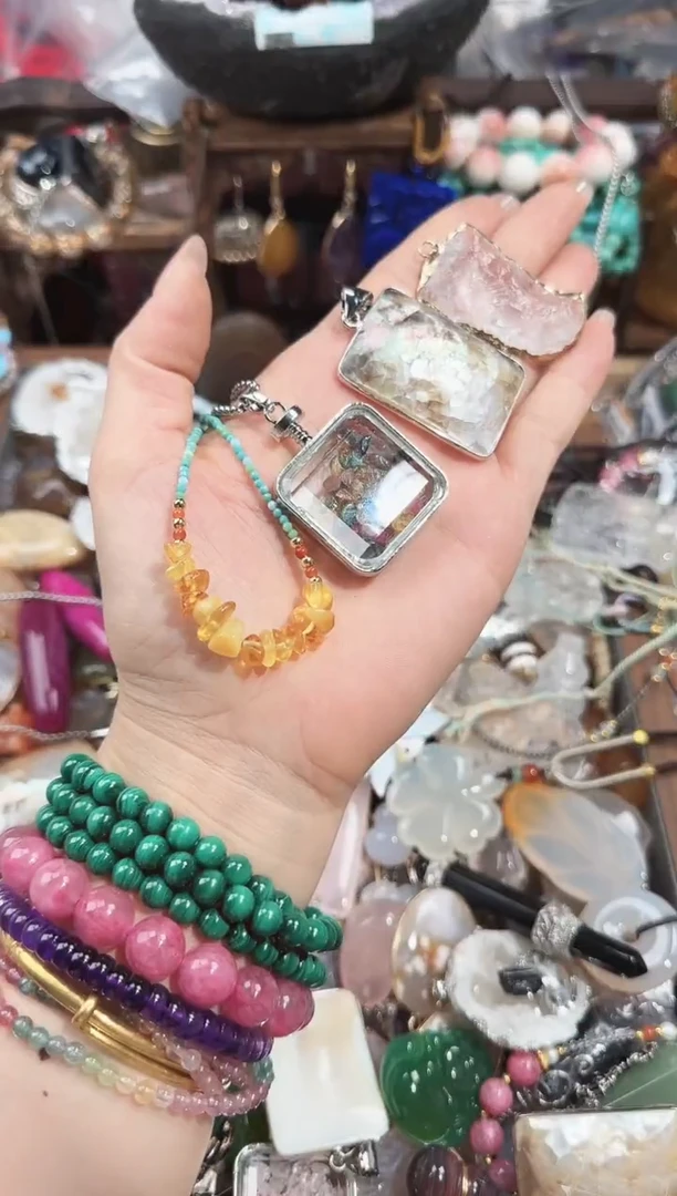 玛瑙/玉髓吊坠(赠链)未镶嵌9901