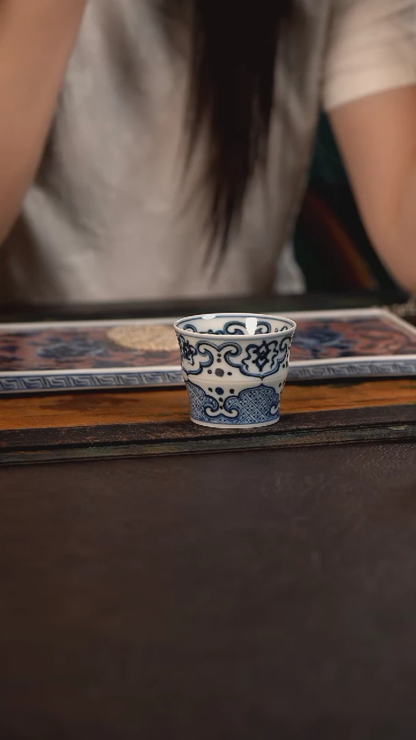 研山琢器如意竹节杯