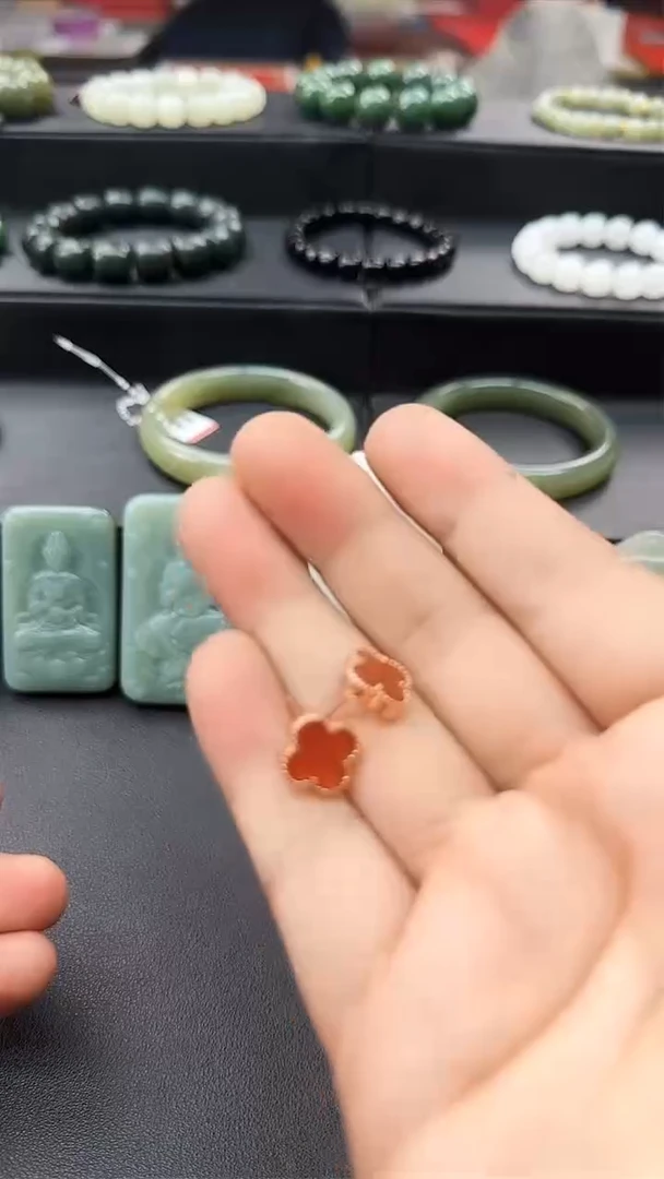 南红玛瑙未镶嵌耳饰10