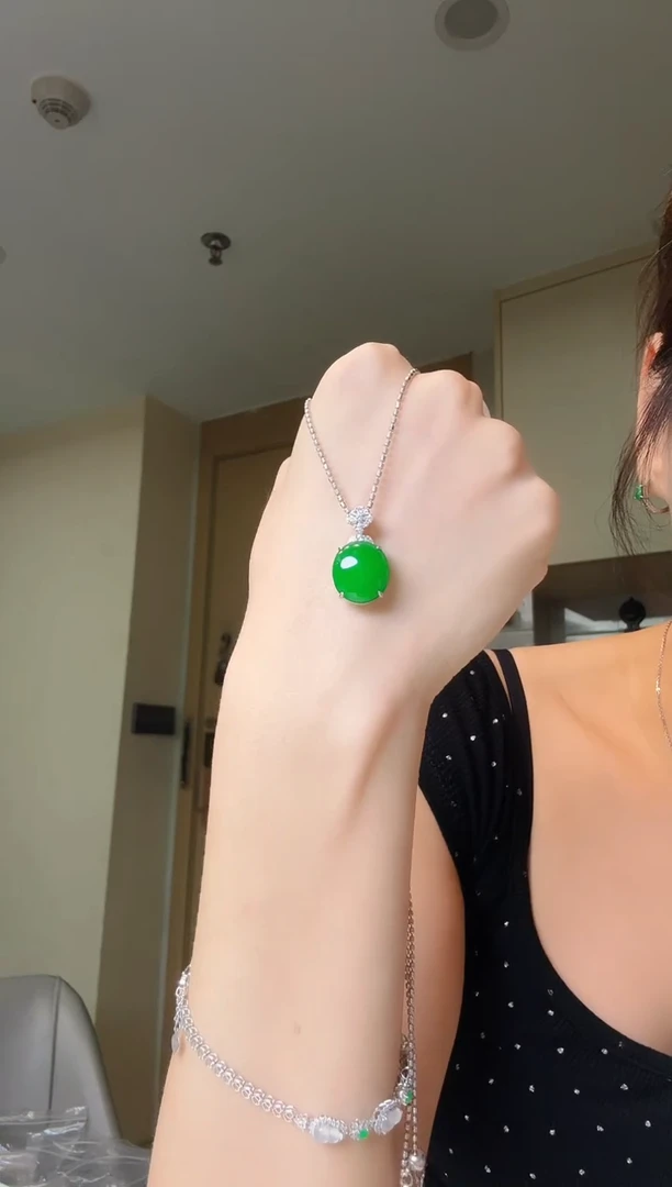 吊坠(不含链)银S925镶嵌翡翠天然翡翠吊坠