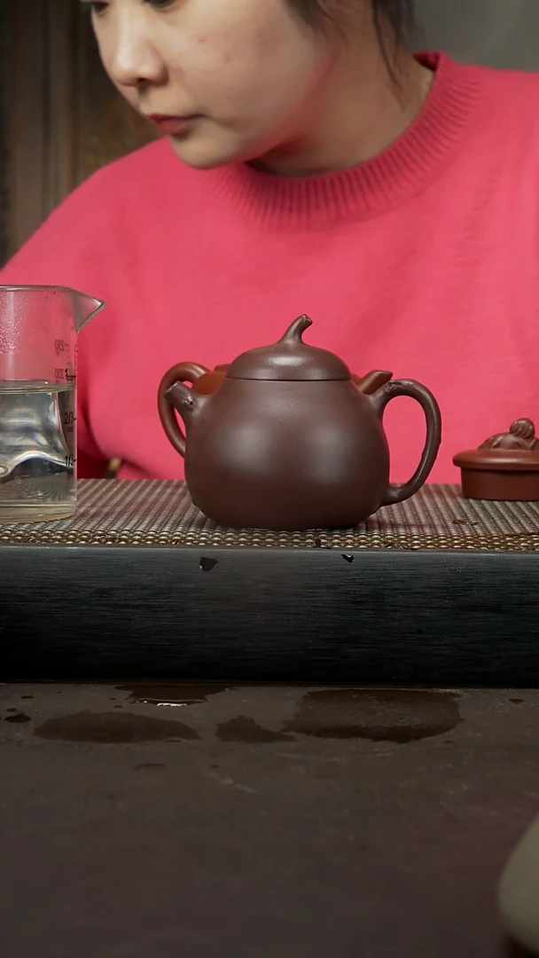 【闪购商品】紫砂茶壶紫泥 茄瓜 180cc 060