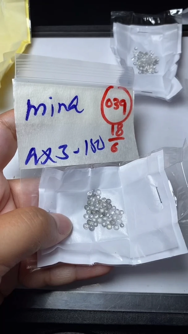 定制翡翠未镶嵌M**a缅甸天然翡翠A货39