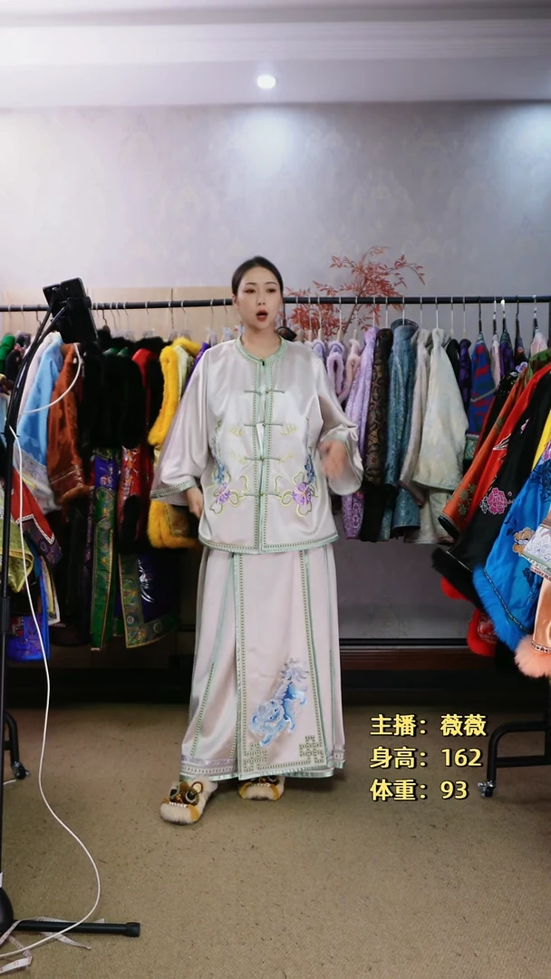 刺绣马面裙米灰色（备注尺码）