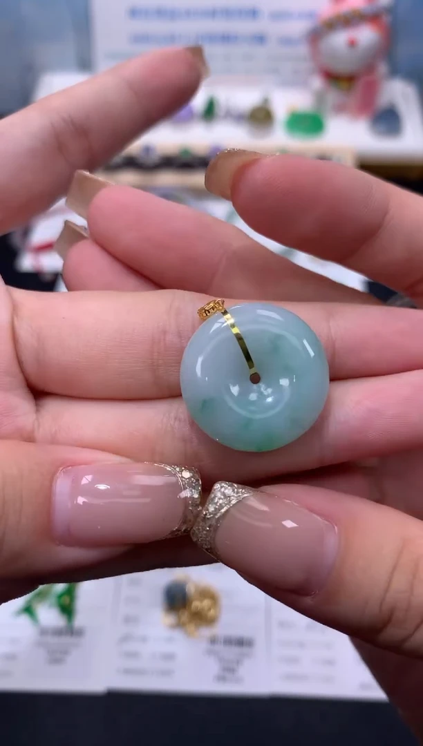 翡翠18K金镶嵌颈饰模式推广期48小时鉴赏期