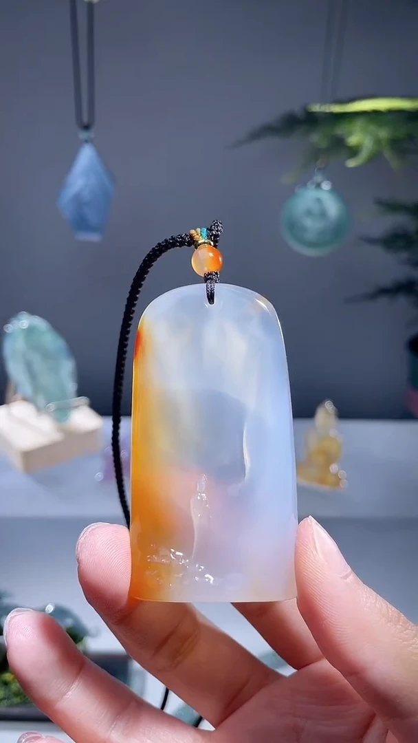 未镶嵌颈饰玛瑙/玉髓悟道