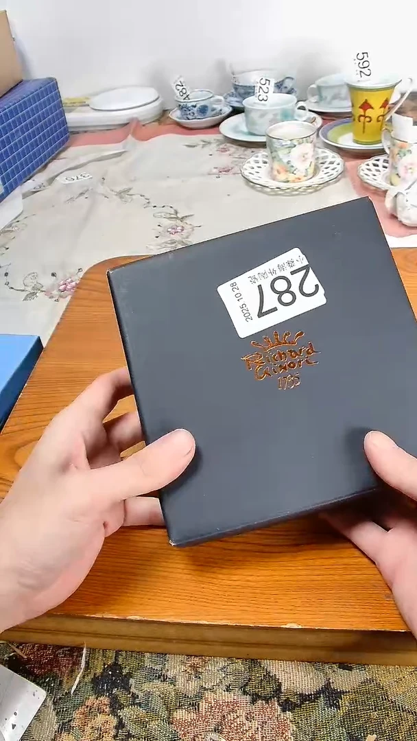 瓷片?**汁小淼海外陶瓷工艺品