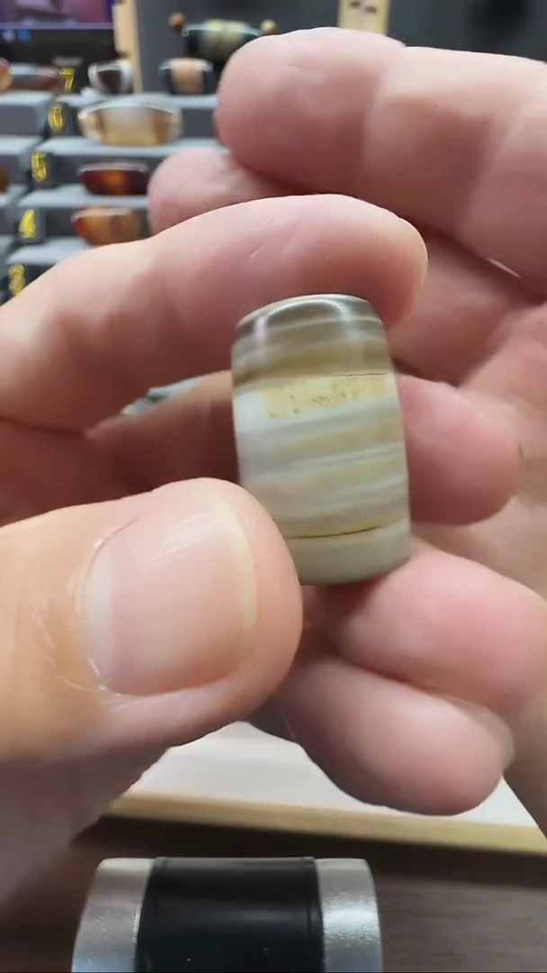 未镶嵌颈饰玛瑙/玉髓玛瑙26*17