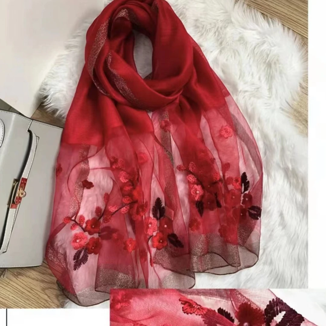 A805秋冬新款枣红海棠花 桑蚕丝羊毛刺绣围巾 丝巾披肩通用75*175