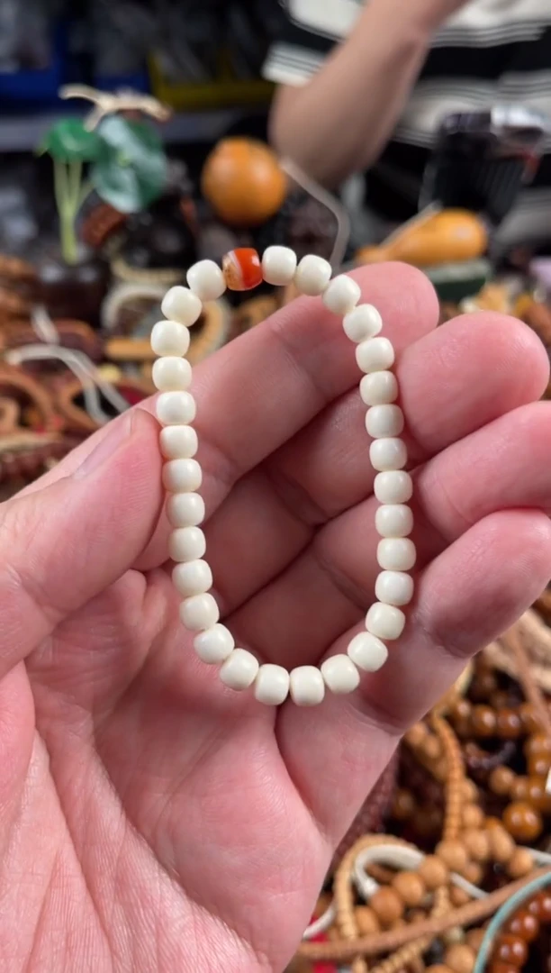 白玉菩提吊坠王胖子文玩工作室6*5左右搭配款