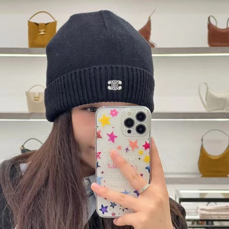 未使用 Celine/思琳 凯旋门logo针织帽