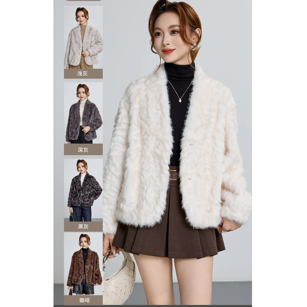 2025原创设计小胡羊系列12短款冬季女短外套宽松V领轻奢上衣