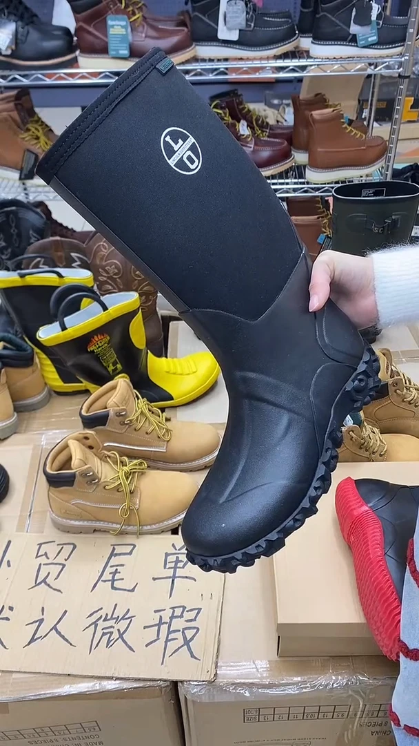 织物40码，LO黑色雨鞋，运动鞋码 ，默认瑕疵