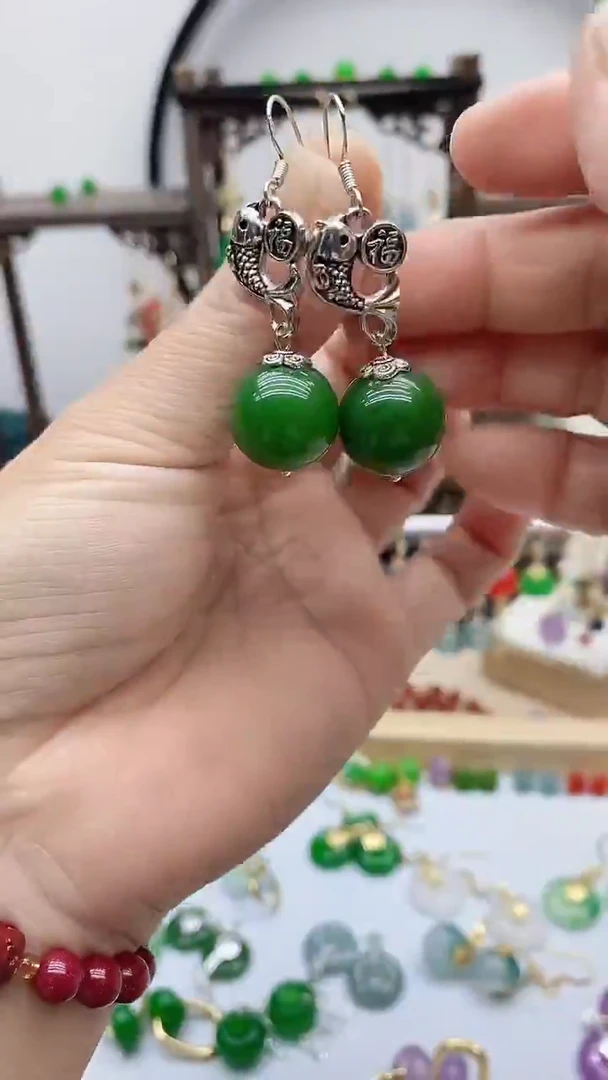 银S925镶嵌石英质玉（天山翠）耳饰03