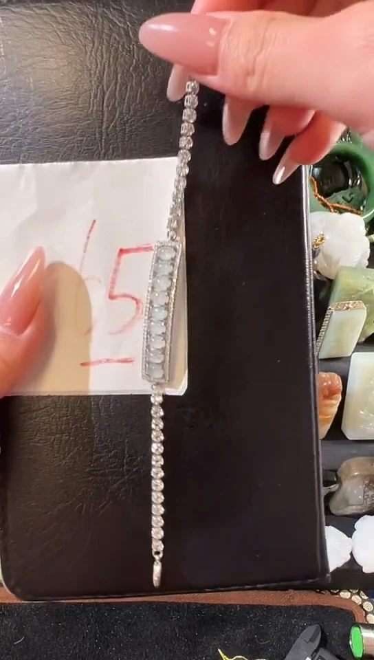 颈饰未镶嵌翡翠11111111