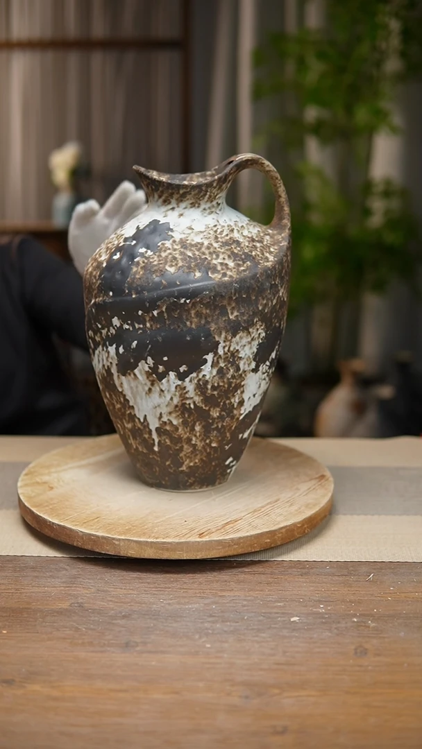 【闪购商品】陶瓷 花器诧寂黑奶壶