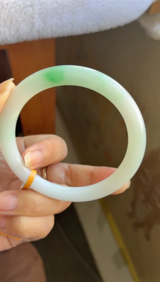 未镶嵌手镯翡翠（巨巨巨推荐）0毛孔白底正阳翠美人条21号