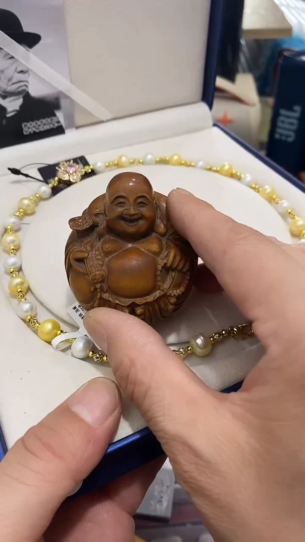 瓷片闪购商品 如图所示