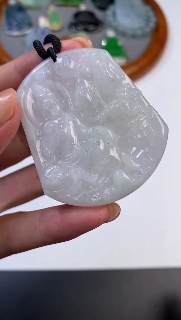 未镶嵌挂件翡翠373135   多人