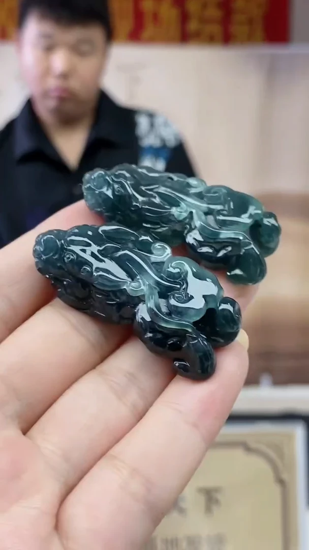 定制翡翠未镶嵌多样性发货【只发一件】*q23配顶珠