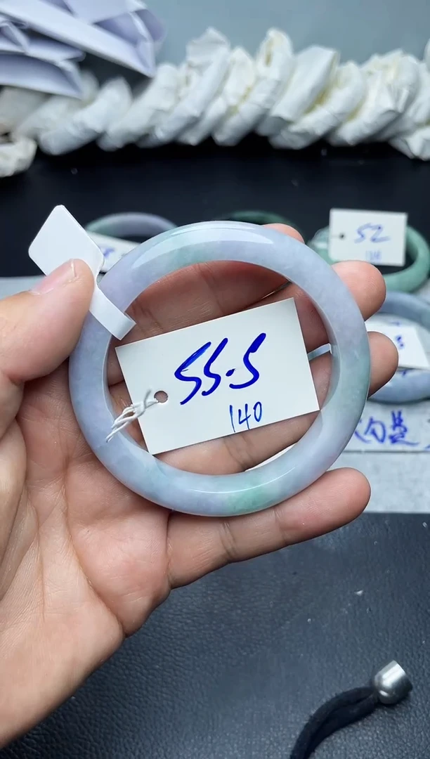 未镶嵌手镯翡翠140