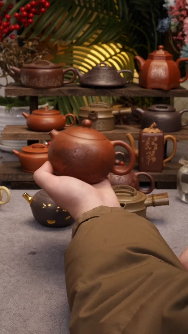 【闪购商品】紫砂壶老朱泥河豚西施200CC