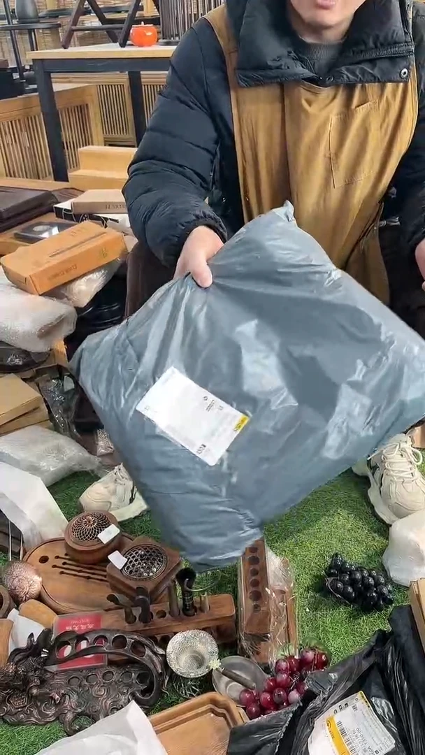 【闪购商品】瑕疵样品圆托盘胡桃木