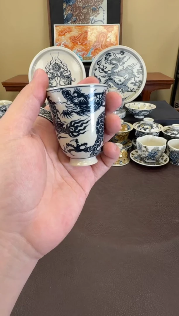 二号釉1351龙纹闻香杯