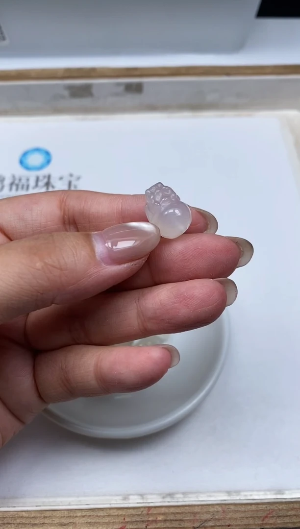南红玛瑙散珠未镶嵌M322 貔貅 貔貅1个9.9元