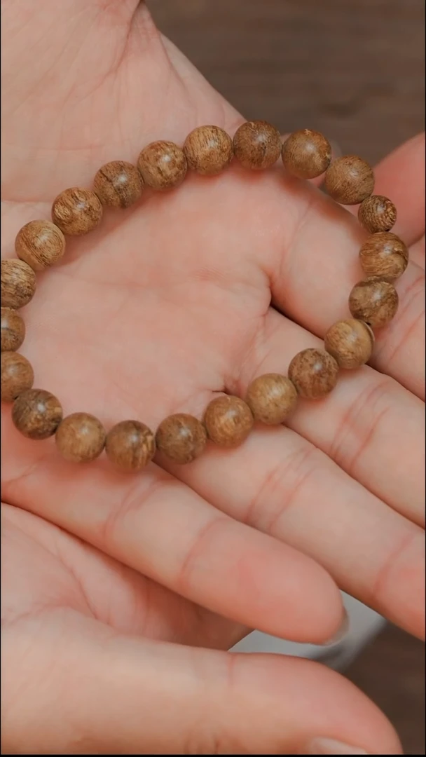 沉香手串10号香港多样性发一条