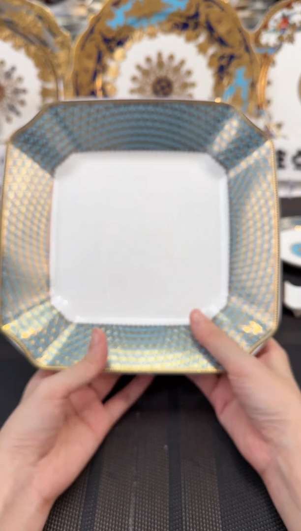 瓷片8英寸方形菜盘正品