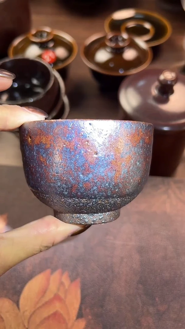 粗泥紫金窑变色的主人杯