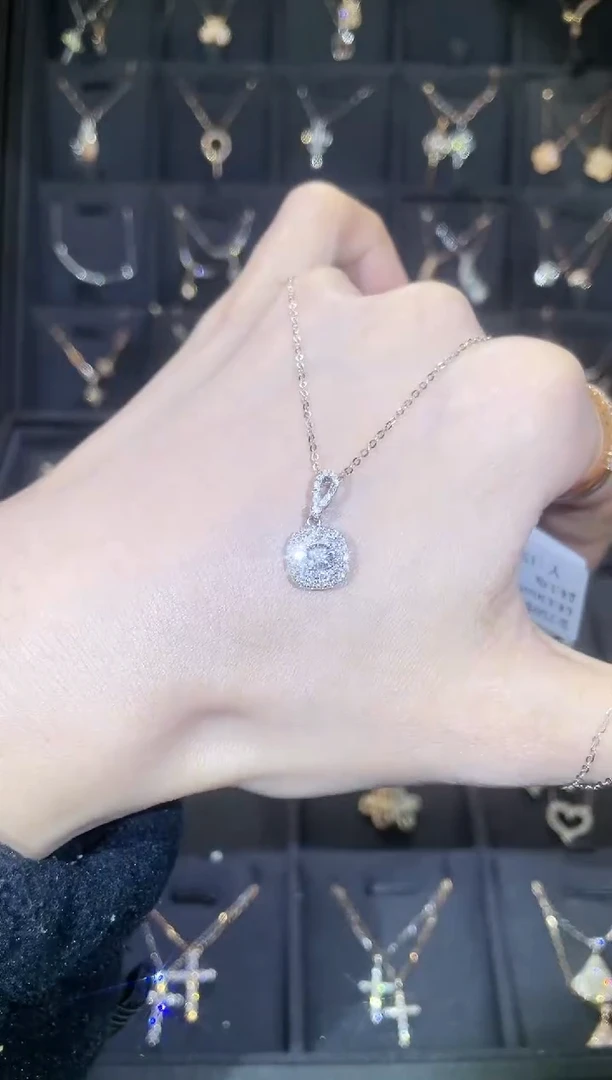 【闪购商品】钻石套链18K金镶嵌18K金白  多人 方糖