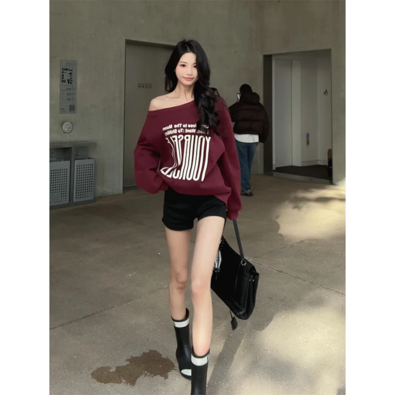 美式复古露肩印花长袖T恤设计心机上衣辣妹运动短裤高腰休闲裤子