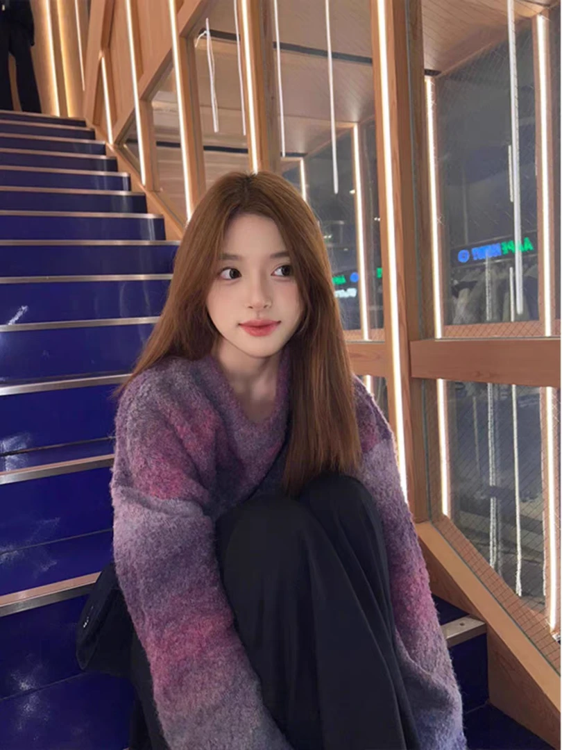 复古风针织毛衣紫色渐变色条纹上衣慵懒风厚款中长款针织衫特色