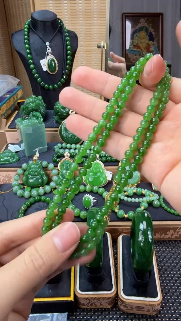 【闪购商品】和田玉（碧玉）颈饰未镶嵌