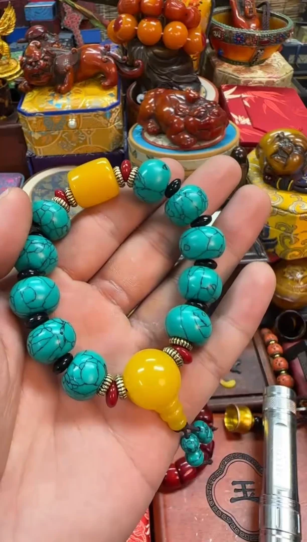 【闪购商品】蜜蜡裸石未镶嵌扎西当天订单当天直发如图所示