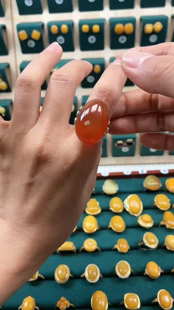 银S925镶嵌琥珀戒指戒指