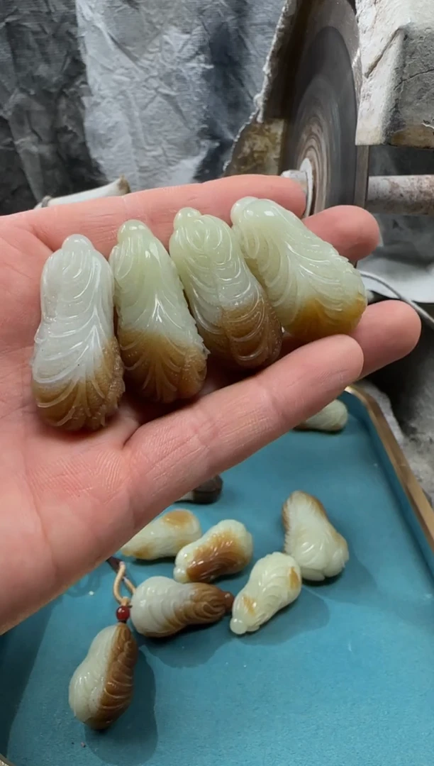 和田玉未镶嵌颈饰吊坠多样性拍一发一件