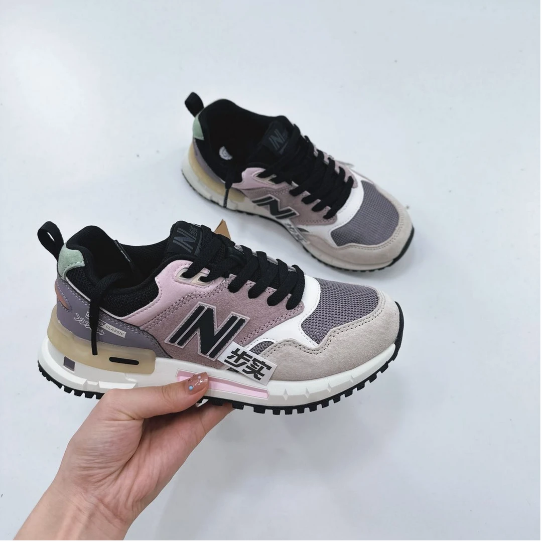 70112高端专享四季款舒适运动鞋暗粉紫/海贝紫（成人运动鞋）