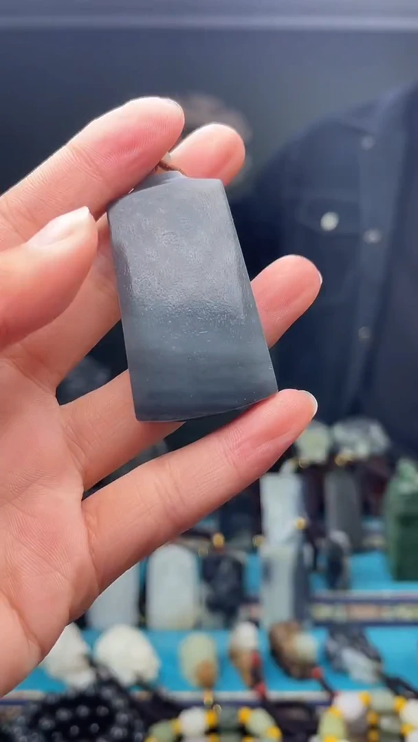 未镶嵌和田玉挂件1