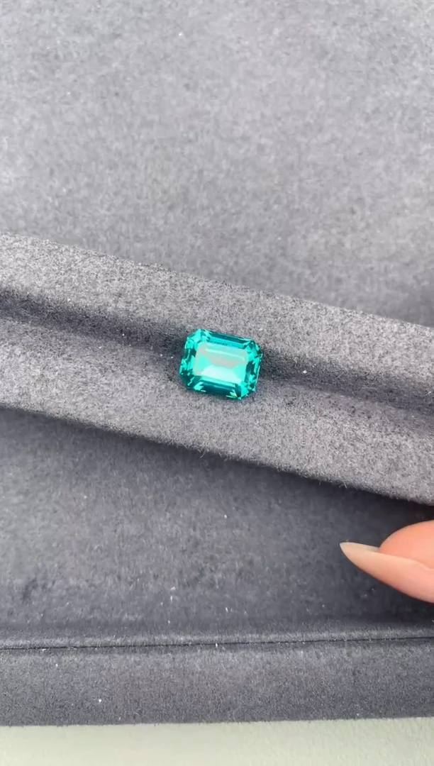 未镶嵌珠宝半成品碧玺4.7ct拉贡  FD