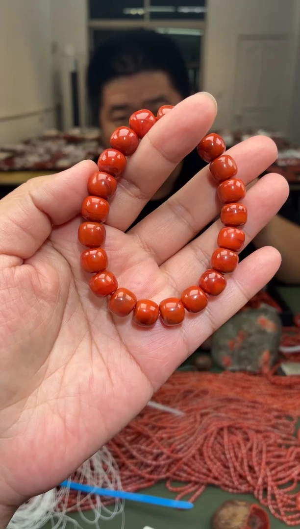手串未镶嵌南红玛瑙单圈手串一条约10mm 多样性发货