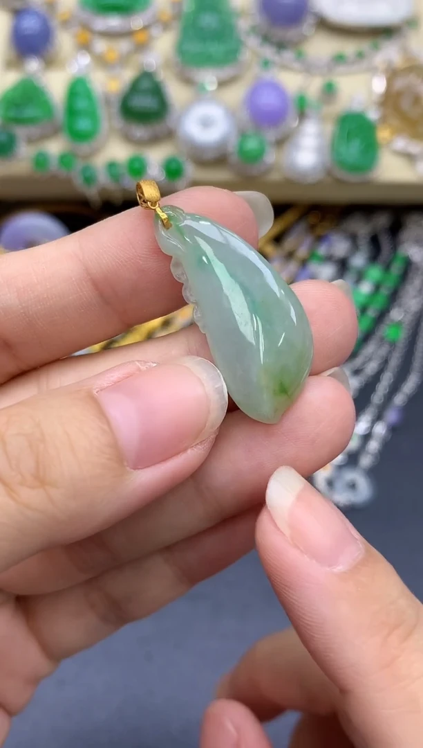 颈饰18K金镶嵌翡翠59-中国好珍宝