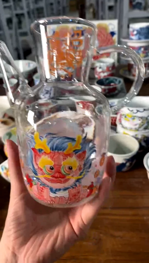 醒狮玻璃壶[直播间微瑕福利价]