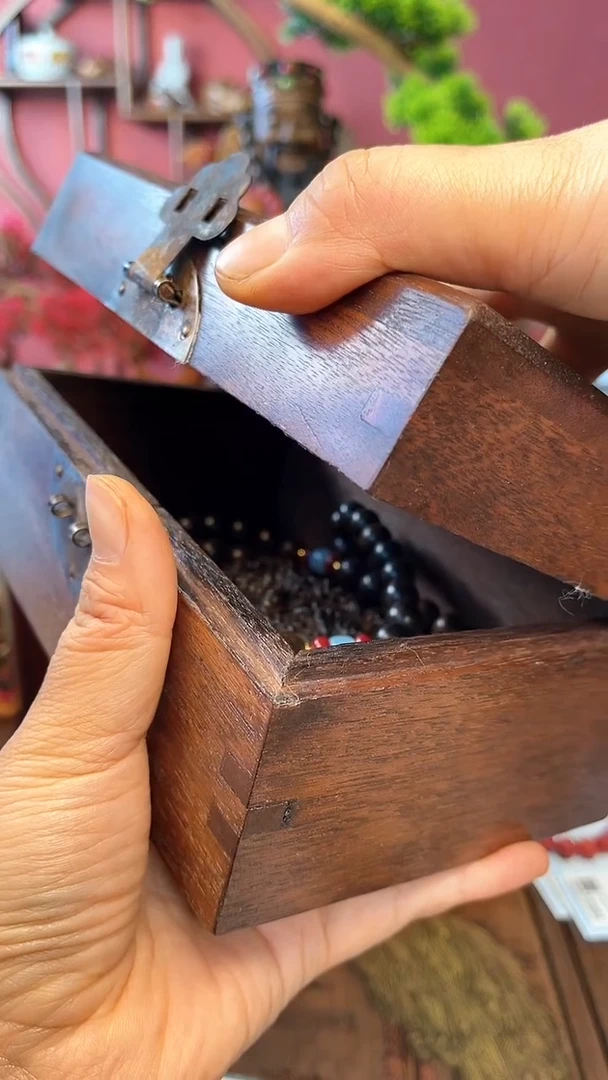 【闪购商品】木中之❤王妍妍批发31-方关公牌挂木盒