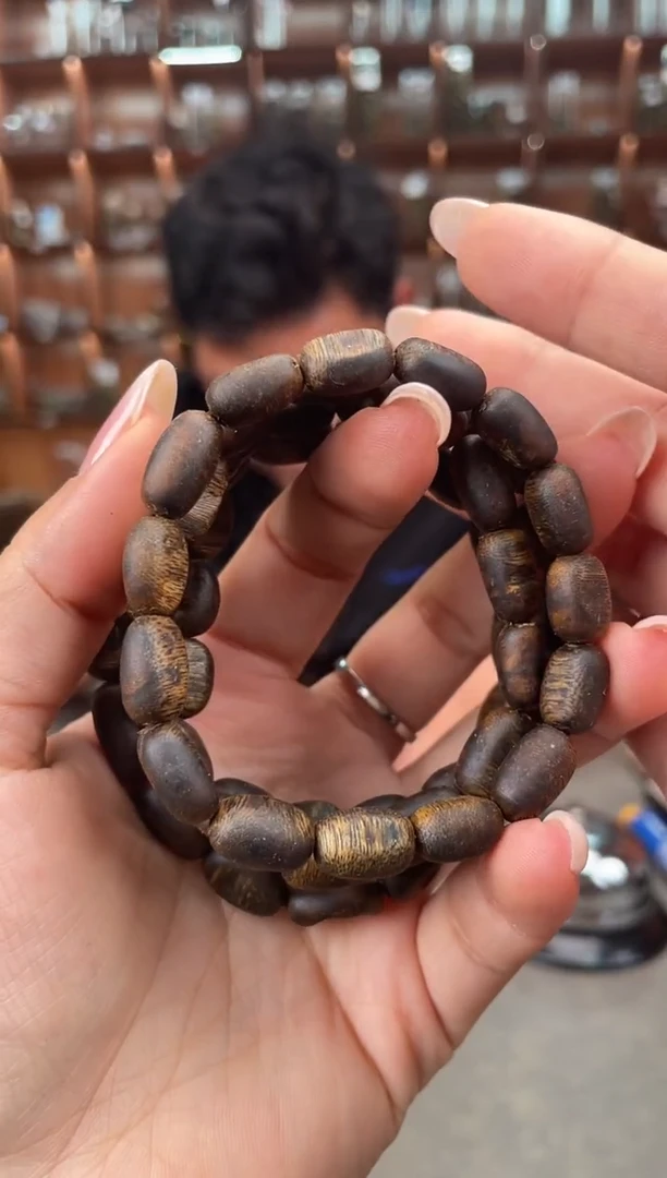 【闪购商品】沉香手串9号老料国香绿奇楠多样性发一条