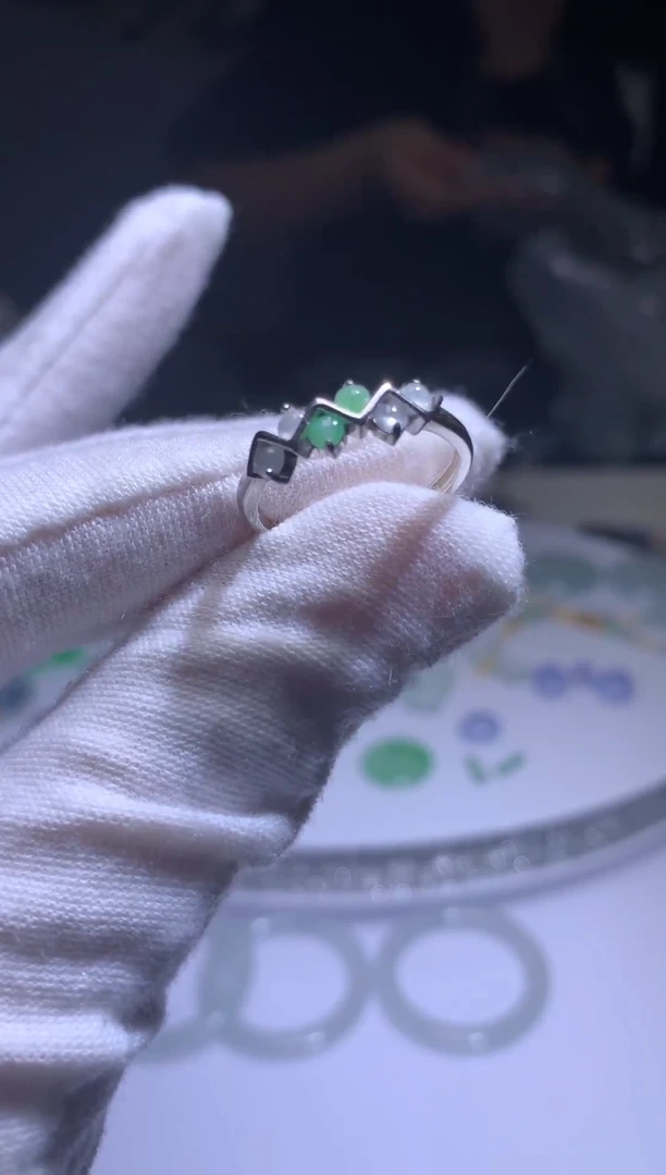 未镶嵌定制翡翠?****胖毛货