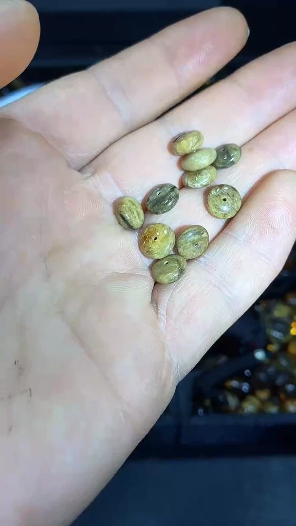 琥珀颈饰未镶嵌天然缅甸琥珀隔片一个