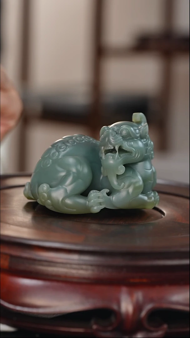 未镶嵌和田玉把件一**利和田玉